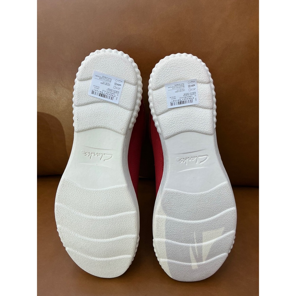 Clarks Caroline Ayla Sneaker Womens 8.5 Red New Perforated Leather Zip Low Top - Picture 6 of 8